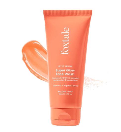 Foxtale Vitamin C Super Glow Face Wash with Papaya enzyme 100ml